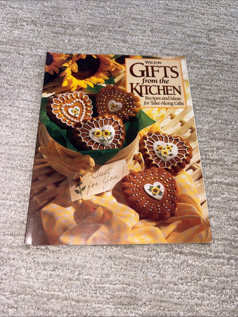 Wilton Gifts from the Kitchen Recipes & Ideas for Take-Along Gifts Magazine